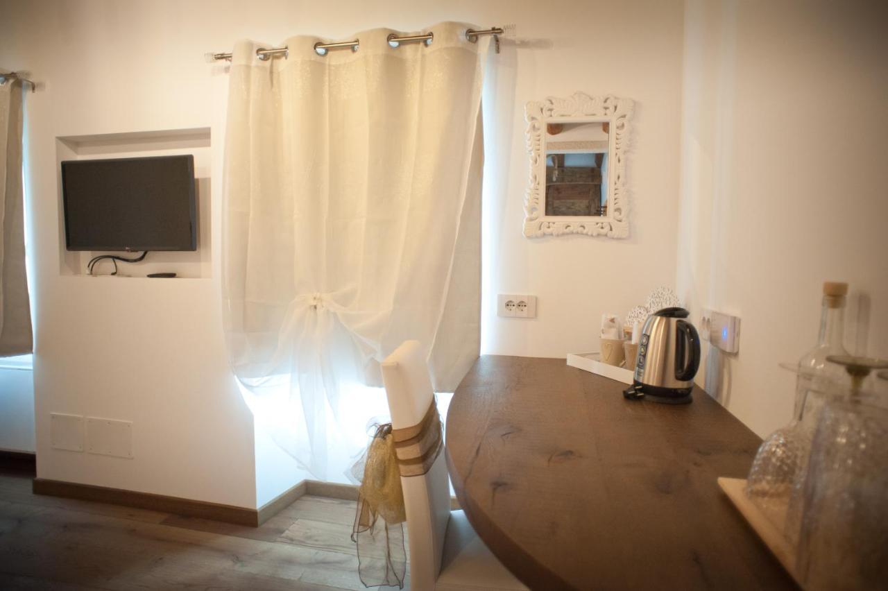 Agriturismo Ostrouska Sgonico エクステリア 写真