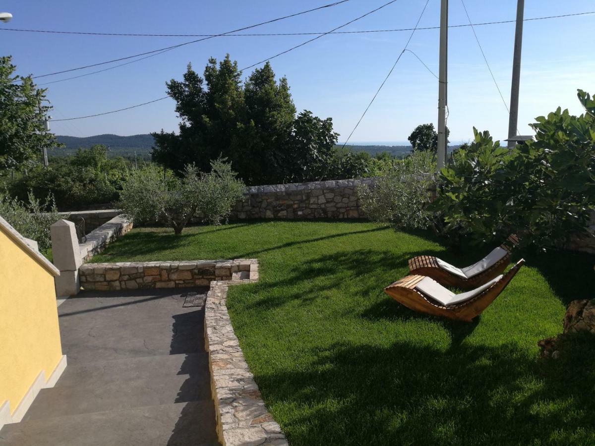 Agriturismo Ostrouska Sgonico エクステリア 写真