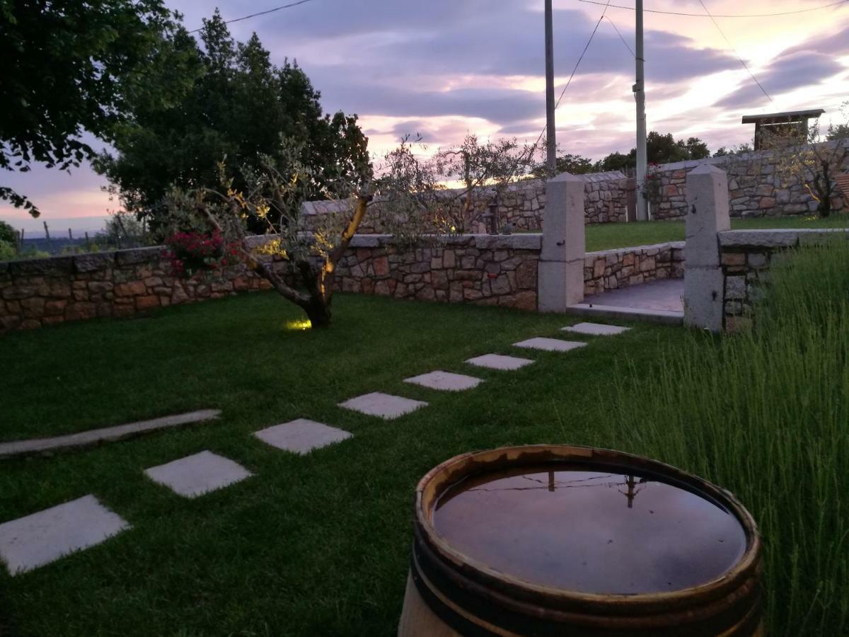 Agriturismo Ostrouska Sgonico エクステリア 写真