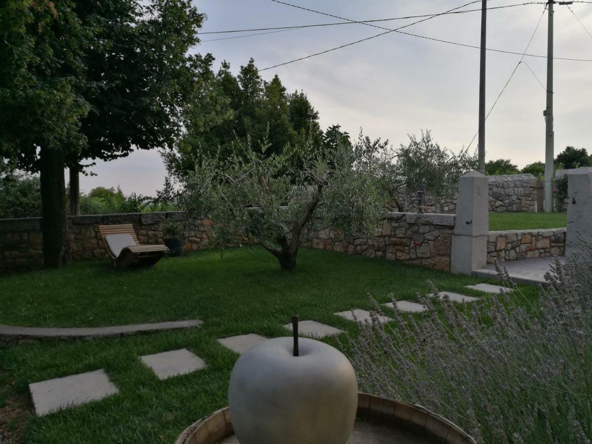 Agriturismo Ostrouska Sgonico エクステリア 写真