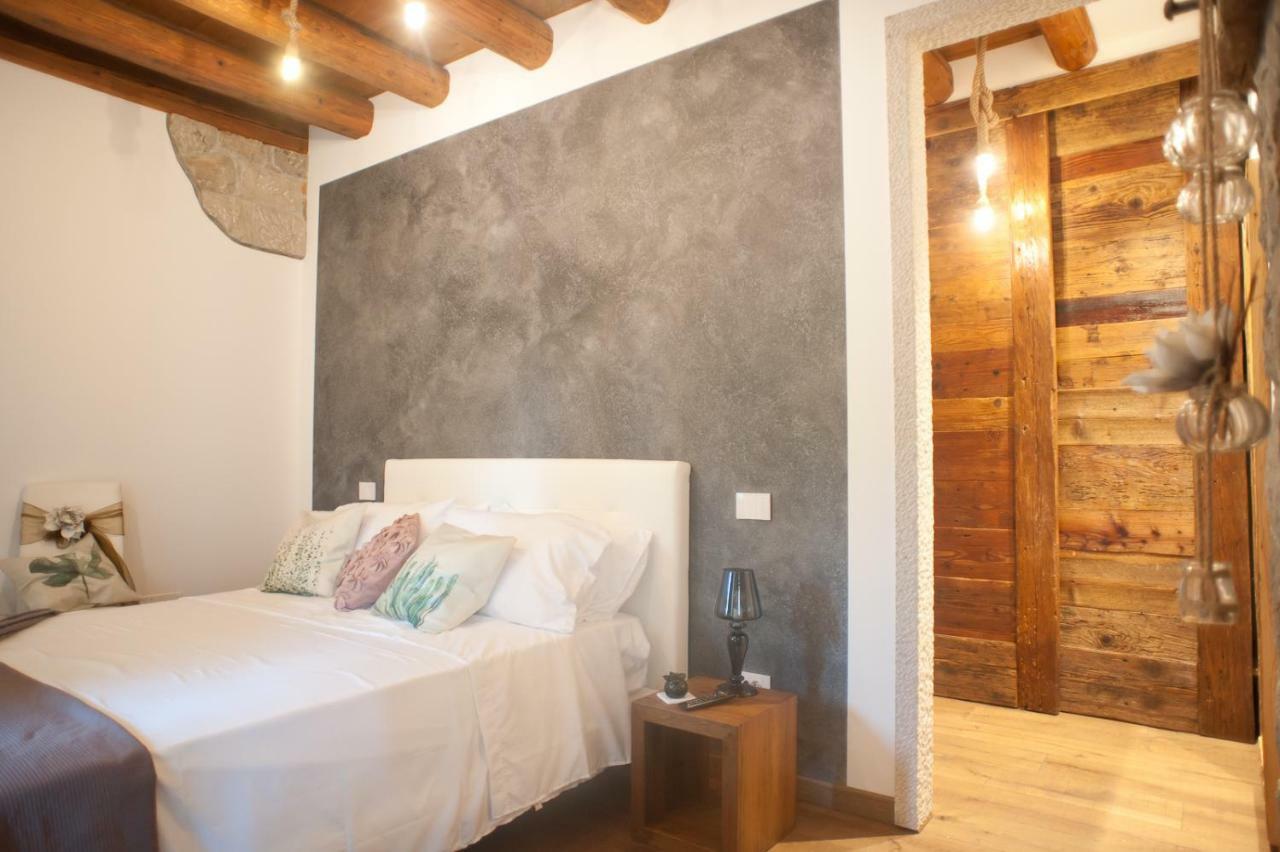 Agriturismo Ostrouska Sgonico エクステリア 写真