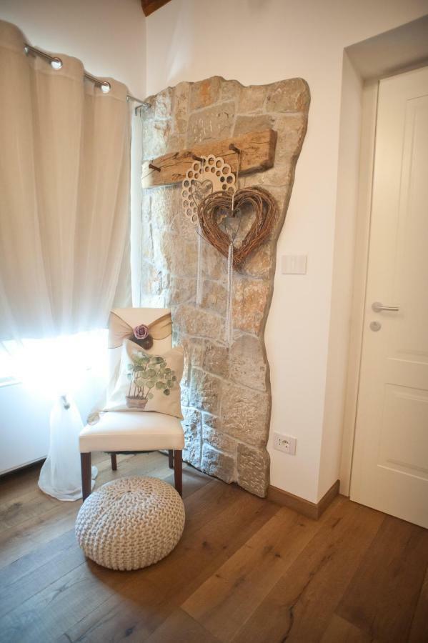 Agriturismo Ostrouska Sgonico エクステリア 写真